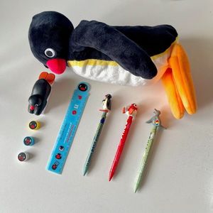 日系pingu企鹅毛绒笔袋趣味创意设计动物可爱毛绒学生文具收纳袋