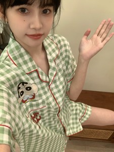 日系卡通蜡笔小新睡衣女夏季纯棉短袖可爱学生外穿格子家居服套装