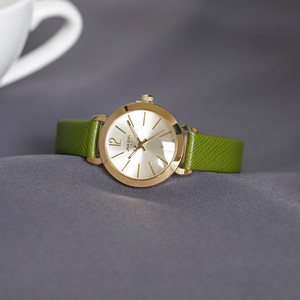 正品聚利时简约女表小清新绿色皮带时装表韩版复古女士手表学生表