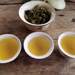 2024春茶【烤青茶】-云南麻栗坡老山古树茶-瑶寨原生态纯料古树茶
