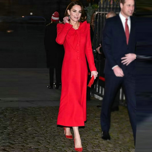 王妃同款2023欧洲站高端气质红色蝴蝶结修身连衣裙大衣优雅设计感