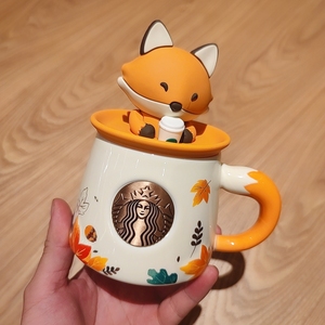星巴克杯子2021中秋节枫叶萌狐造型陶瓷马克杯带盖咖啡牛奶杯
