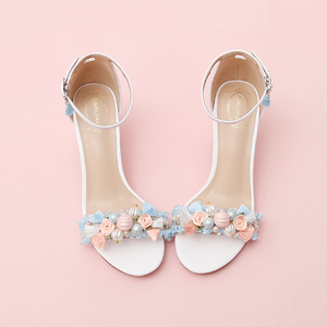 夏季新款淡蓝色蝴蝶结珍珠水钻一字式扣带露趾时装女鞋粗中高跟鞋