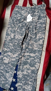全新美国美产美军军版原品公发陆军ACU UCP色阻燃作战裤子 ML码
