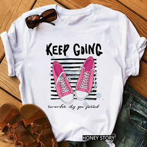 Keep Going T Shirt 时尚旅行远足者粉红色运动鞋印花男女同款T恤