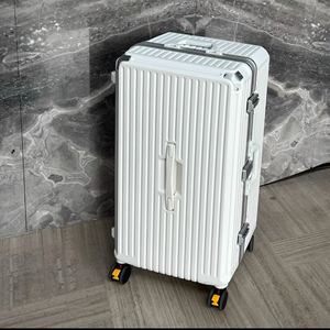 铝框行李箱大容量防爆拉杆箱多功能密码箱防刮耐磨旅行箱男女通用