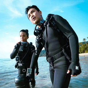 第四元素sipadan诗巴丹2代3代亚洲新款3mm潜水服分体保暖男女湿衣