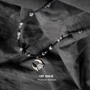 1STXULIE新中式月亮项链纯银原创小众设计暗黑甜酷复古玛瑙锁骨链