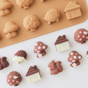 日本cotta正品卡通可爱巧克力硅胶模具软糖冰块松鼠蘑菇刺猬房子