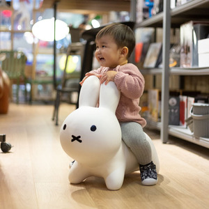 日本Ides 大白兔充气椅高档创意男女儿童卡通坐凳小朋友坐椅礼物