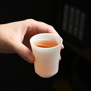 素烧羊脂玉瓷品茗杯冰种哑光茶杯客杯高档不上釉陶瓷主人杯单杯