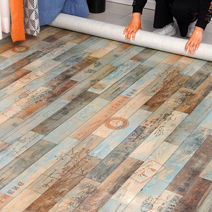 地板贴自粘家用木地板革水泥地直接铺加厚耐磨防水地板胶垫地贴纸