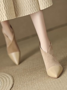 法式小踝靴女冬季女鞋尖头高跟鞋女细跟配裙子穿的洋气齐踝小短靴