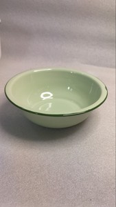 八十年代草绿搪瓷小碗直径14高5公分左右怀旧收藏一个的价格