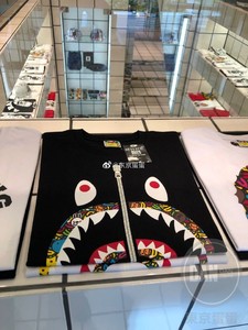 东京蛋蛋日本代购 bape milo 香蕉鲨鱼短袖T恤时尚流