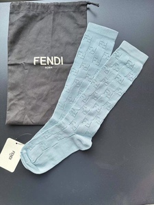Fendi特卖会 芬迪女士浅蓝色中筒袜子