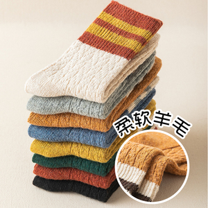 羊毛袜子女中筒袜秋冬季日系韩国加绒加厚保暖毛圈纯棉堆堆长筒袜