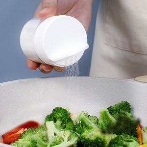 日本进口调味粉罐细粗孔双开盖撒盐胡椒粉餐厅家用烘焙带孔调料瓶