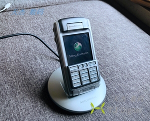 Sony Ericsson/索尼爱立信P910经典怀旧翻盖智能商务触屏情怀手机