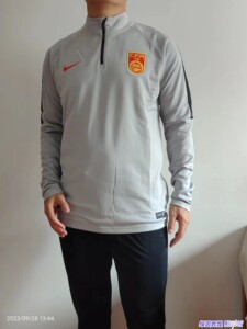 902786-014耐克NIKE中国国家队足球训练服国足半拉链球员版卫衣