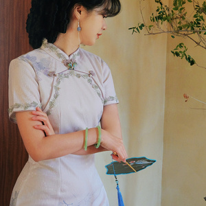 依依家的葡萄和百合花蕾丝方襟改良中式国风年轻少女旗袍连衣裙夏