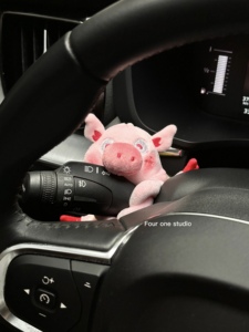 可爱芭蕾舞猪猪个性怀档装饰车饰汽车转向灯雨刮器车内装饰女士