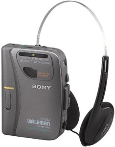 Sony 索尼 WMF323 便携式 AM/FM 立体声磁带播放机 带耳机