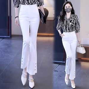 白色修身微喇裤女春秋季2024新款高腰显瘦小个小众设计感西装裤