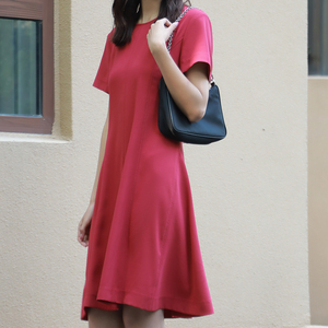 夏季新品简约设计超美剪裁圆领短袖修身水红色A字连衣裙