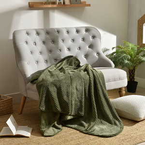 菠萝格绒毯空调毯床尾毯搭毯搭巾盖毯沙发巾床尾毯样板房搭巾毛毯