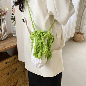 可爱搞怪丑萌手工编织包包成品个性独特小众设计毛线大白菜手机包