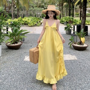 黄色性感露背长裙三亚海边度假裙旅游穿搭拍照连衣裙荷叶边沙滩裙