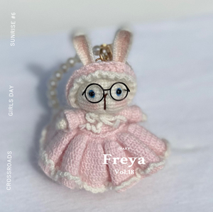 Freyaの手作糖糖兔毛线钩织成品礼物蓬蓬裙玩偶挂件摆件水貂毛