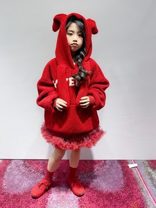 波拉高端韩国L家女童卫衣2023冬装连帽兔子耳朵儿童加厚毛毛上衣