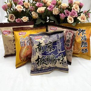 豪味园南京板鸭味鸡翅牛仔骨展翅留香炸鸡腿味整箱大包怀旧小零食