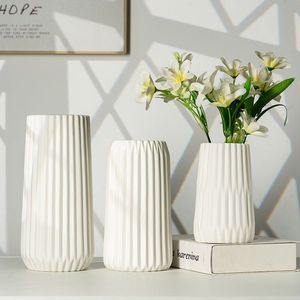 素烧创意花瓶摆件客厅干花插陶瓷简约花器现代北欧家居水培花瓶