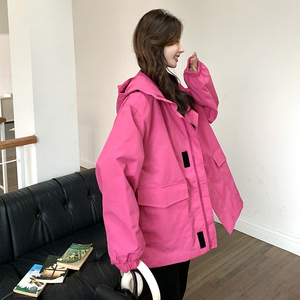 树莓粉色工装冲锋衣外套女早春秋2024新款韩系高级感休闲户外风衣