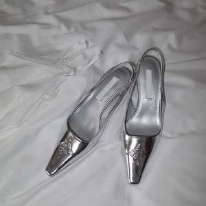 Mooreyu法式浅口高跟包头凉鞋女2024新款尖头银色复古细跟单鞋女