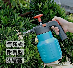 新台湾进口靓傢伙园艺气压式喷壶家用浇花喷水壶手压式喷雾器洒品