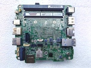 英特尔intel NUC8i3BEB主板 集成i3-8109CPU及准系统迷你电脑主机