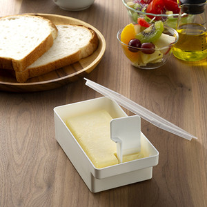 日本进口保存黄油切割收纳盒冰箱带盖储存保鲜盒烘焙牛油刀切块器