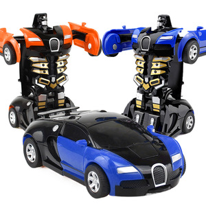 变形玩具车儿童男孩变形车一键惯性撞击PK汽车机器人非遥控赛车