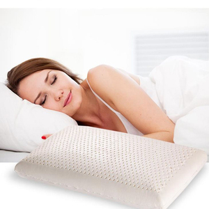 泰国乳胶枕天然乳胶内芯颈椎护颈面包枕头透气乳胶枕Latex Pillow