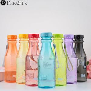 2024新款创意水杯饮料瓶塑料杯运动汽水瓶户外百货礼品杯子定制