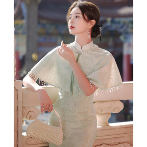 新中式绿色旗袍套装名媛气质小个子蕾丝两件套日常斗篷披肩礼服裙