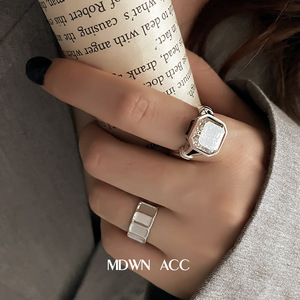 日韩S925银冰晶白茶戒指女复古时尚气质微镶锆石几何开口食指环潮