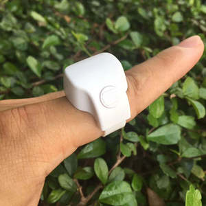 手机遥控器戒指迷你型蓝牙无线自拍神器可充电拍照适用于苹果安卓