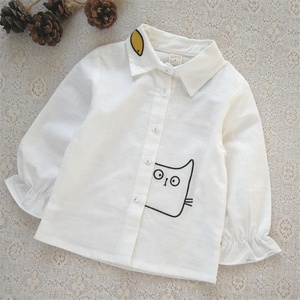 包邮春秋男女童衬衫1234岁小童宝宝纯棉翻领白猫咪和鱼刺绣款衬衣