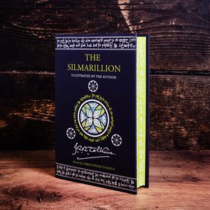 现货 英文原版 The Silmarillion 精灵宝钻 精装 托尔金亲自绘制彩色插图