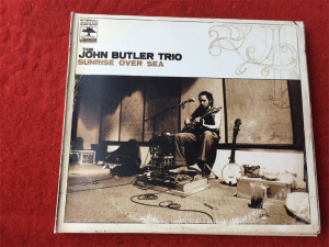 OM版拆 The John Butler Trio Sunrise Over Sea 摇滚